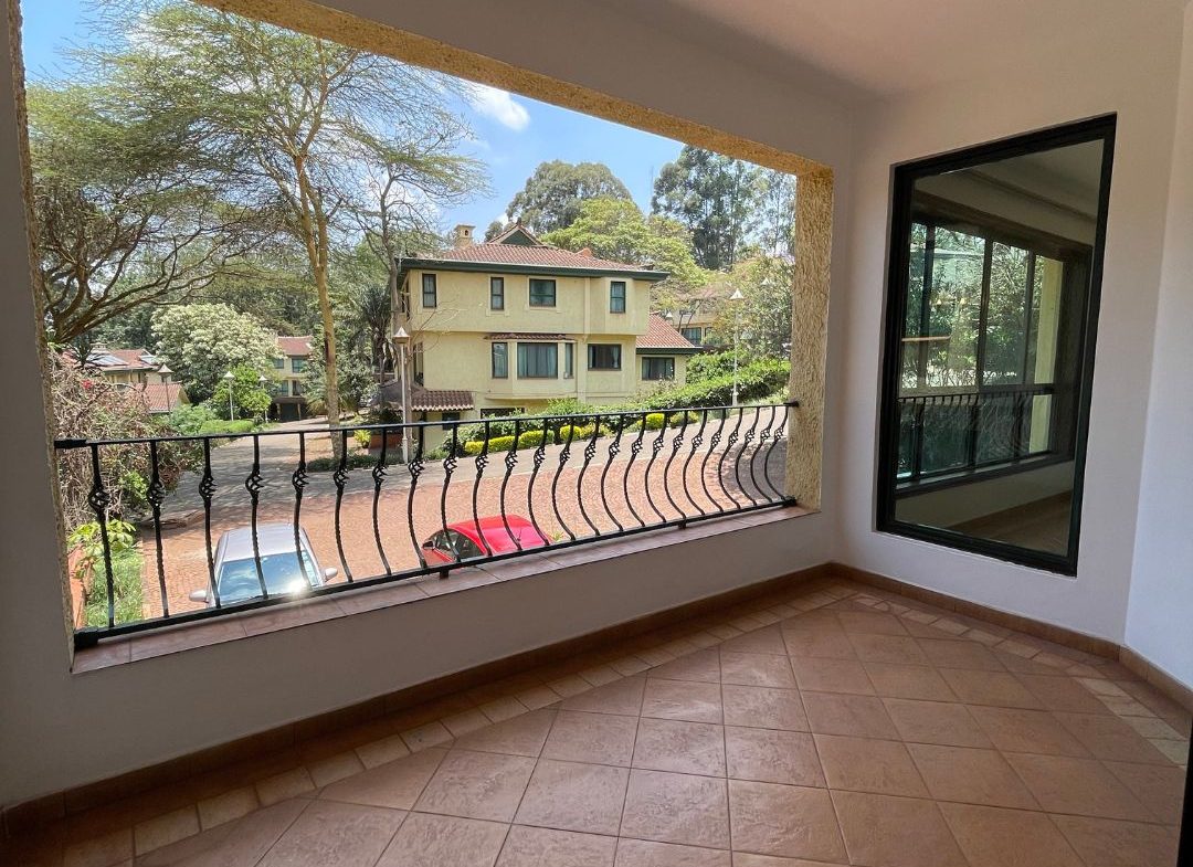 Stunning 4 Bedroom Semi-Detached House with SQ For Sale in Spring Valley, Westlands Jade Valley FIT PROPERTY