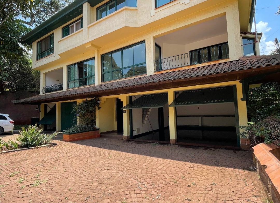 Stunning 4 Bedroom Semi-Detached House with SQ For Sale in Spring Valley, Westlands Jade Valley FIT PROPERTY